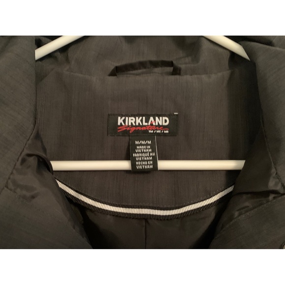 Kirkland Signature Medium Trenchcoat Raincoat - Picture 2 of 5